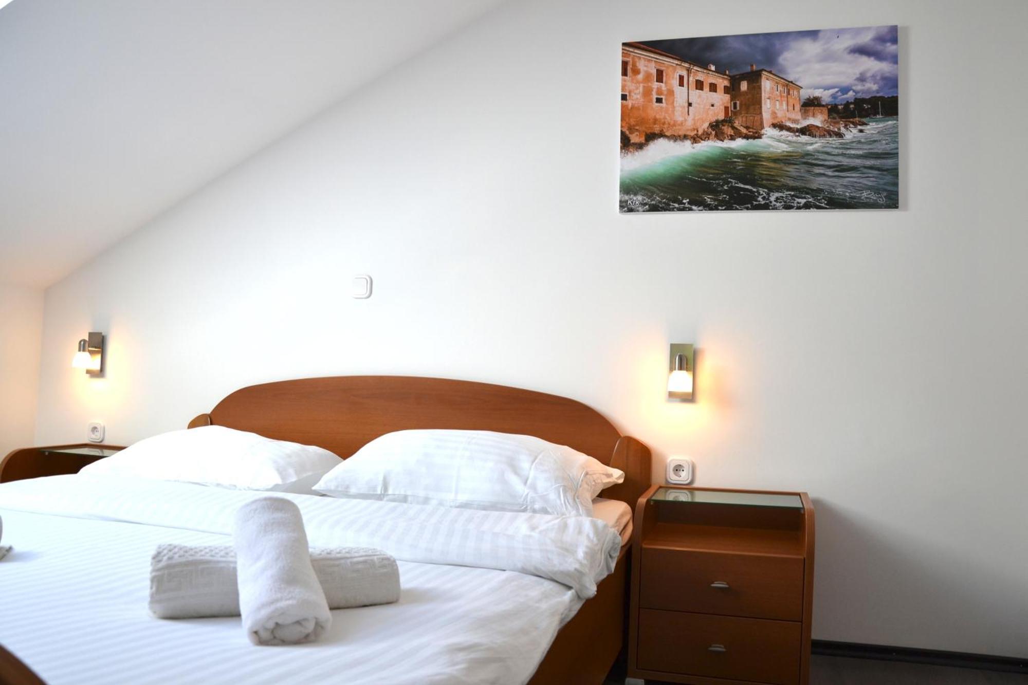 Apartments Monika Bed & Breakfast 1&4 Punat Exterior foto